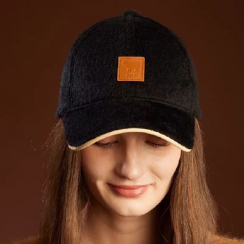 Ladies wool cap